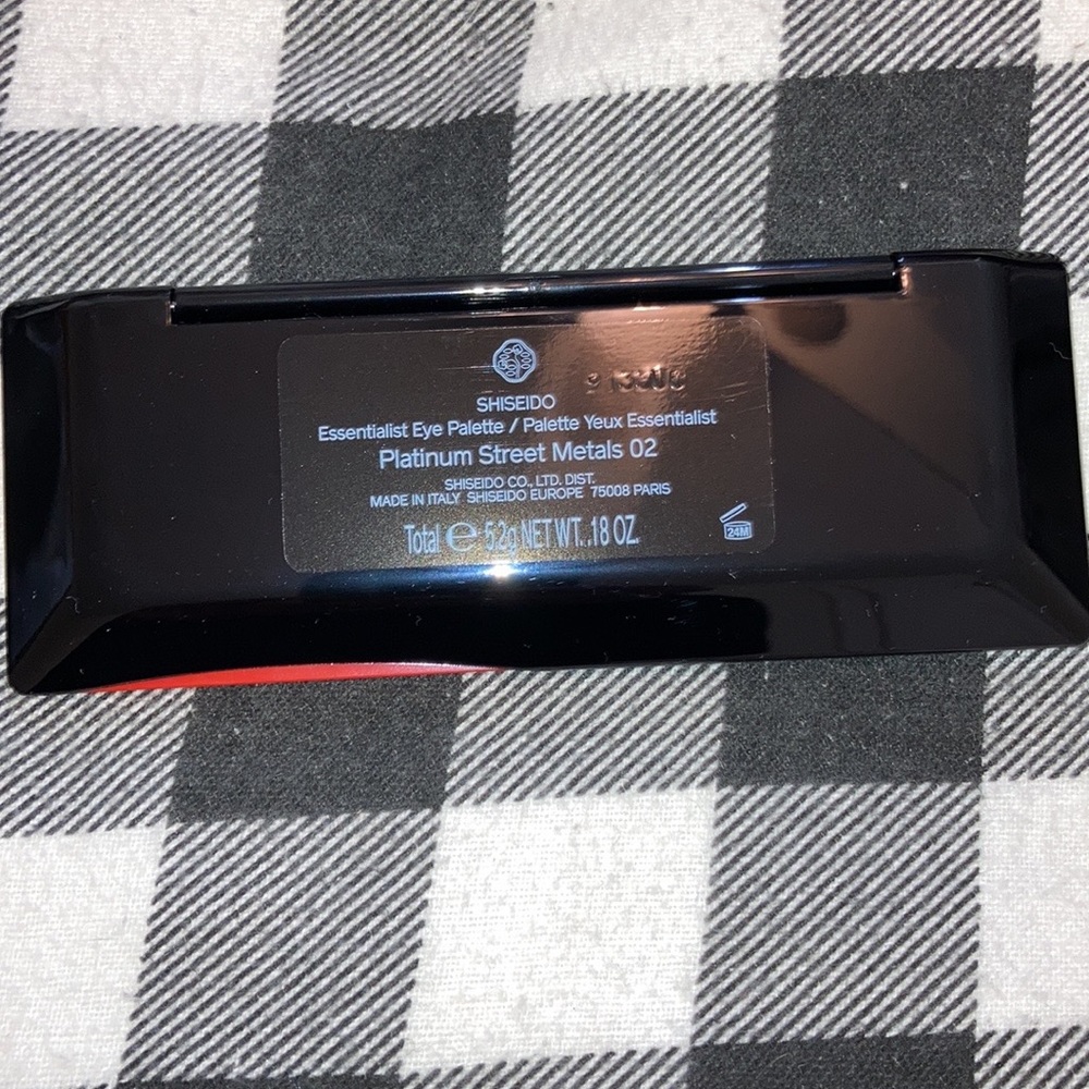 NWT Shiseido Essentials Eye Palette MSRP $34 - Picture 10 of 11